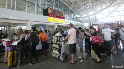 На Бали закрли аэропорт из-за активности вулкана в Индонезии