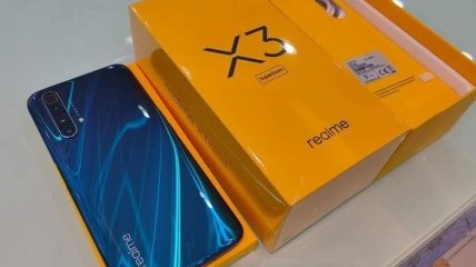 Realme X3 SuperZoom дебютирует уже в конце этого месяца