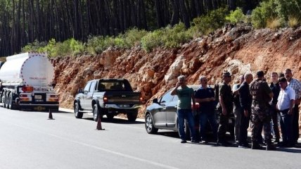 В Турции обстреляли ракетами дорогу между Антальей и Кемером