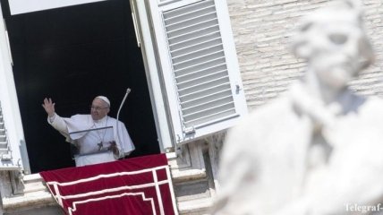 Папа Римский раскритиковал условия в лагерях для беженцев
