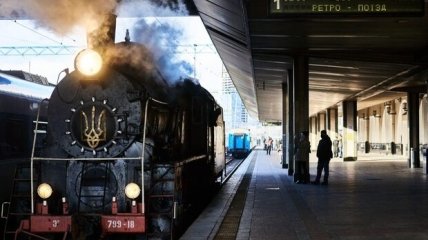 Сказочный ретро-поезд вновь появился в столице