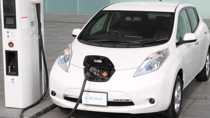 Компания Nissan выпустит 5 электромобилей