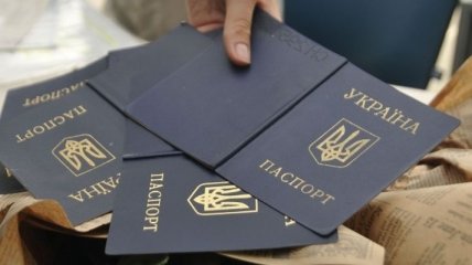 Петренко: Электронный паспорт можно будет получить по желанию