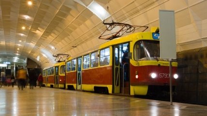 Активисты призывают КГГА "опустить" трамваи под землю