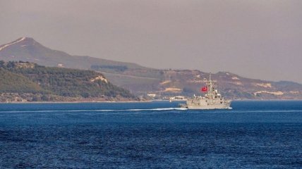 В Черное море вошел британский ракетный эсминец