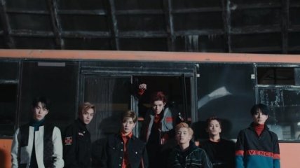 Корейский бойз-бэнд NCT U снял клип в Киеве (Видео)