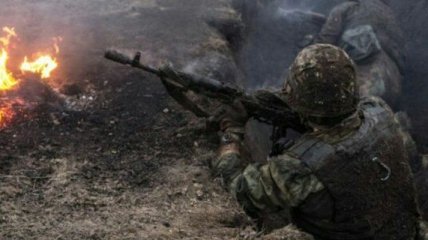 Бойовики 15 разів обстріляли українські позиції, є поранені