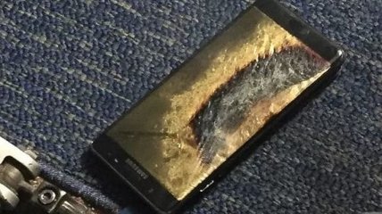 В США эвакуировали самолет из-за возгорания Samsung Galaxy Note 7