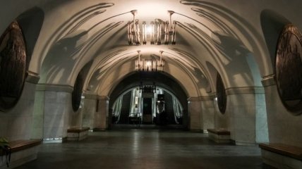 В Киеве могут переименовать станцию метро "Петровка" 