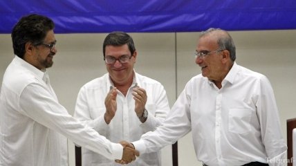 Власти Колумбии и FARC объявили о прекращении полувекового конфликта
