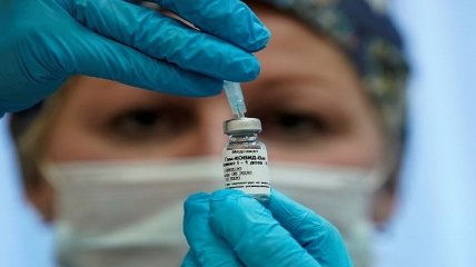 "Небезпечні так само, як і коронавірус": лікар назвав реальну загрозу життю в пандемію COVID-19