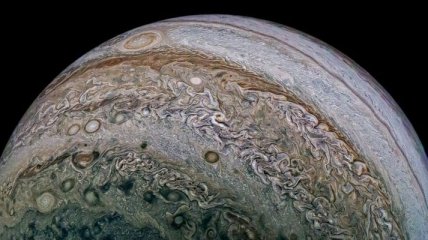 На Юпитере, вероятно, может быть органическая жизнь