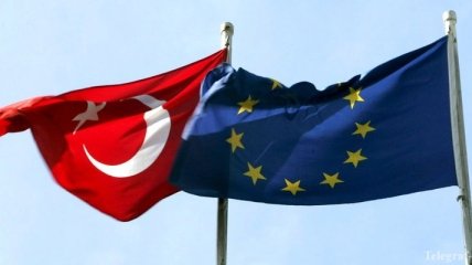 Турция согласна отложить либерализацию визового режима с ЕС  