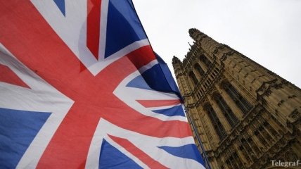 СМИ: Лондон увеличивает количество дипломатов РФ