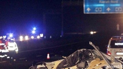 На немецком автобане в новогоднюю ночь столкнулись 12 автомобилей
