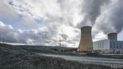 В Японии приостановили работу двух ядерных реакторов
