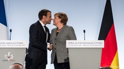 Меркель пообещала объединить ЕС совместно с Макроном