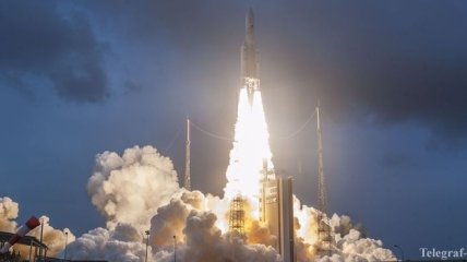 Ракета Ariane-5 стартовала с космодрома Куру (Видео) 