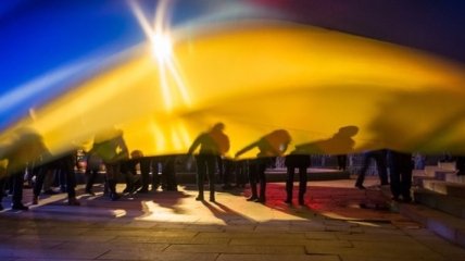 Участники Евромайдана приняли резолюцию и требуют отставки Януковича