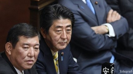 Премьер Японии объявил о роспуске парламента