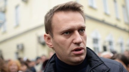 Российскому оппозиционеру Навальному ограничили выезд за рубеж
