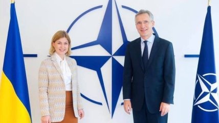 Стефанишина провела первую встречу с генсеком НАТО: передала письмо от Зеленского