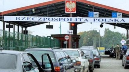 Два украинца при попытке попасть в Польшу напали на пограничника