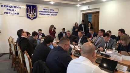 Комітет підтримав проект постанови про недовіру Рябошапці