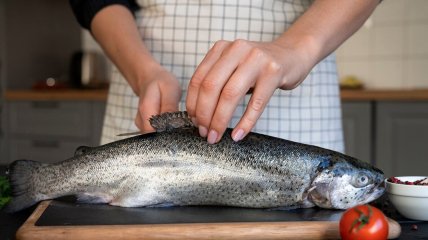 Чищення риби