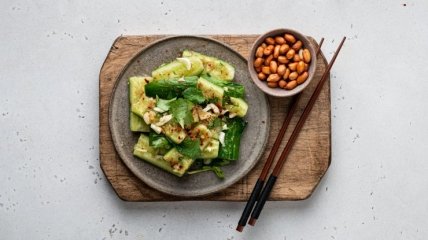 Біті огірки — апетитна китайська закуска