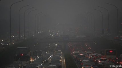 Китай окутал густой смог