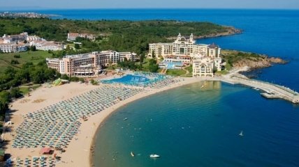Болгария накануне туристического сезона меняет правила въезда для украинцев: что важно знать