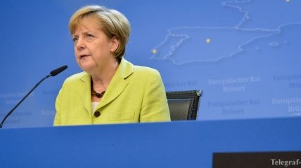 Меркель выступает за продолжение санкций против России
