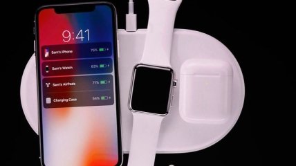 iPhone 8 и iPhone X: на презентации новинок от Apple показали вокзал и метро Киева 