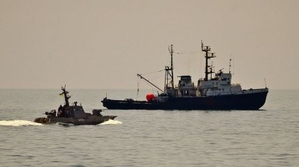 Корабли ВМС Украины следуют в Бердянск, где станут частью флота в Азовском море