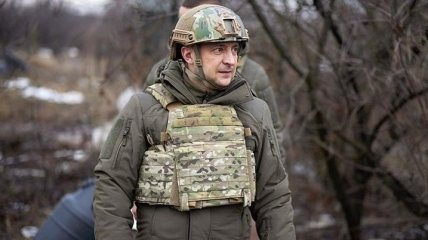 Швейцарские СМИ: На Зеленского давят правые националисты, в результате чего он ввел санкции против Медведчука