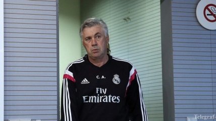 Главный тренер "Реала" поздравил всех с Рождеством на трех языках