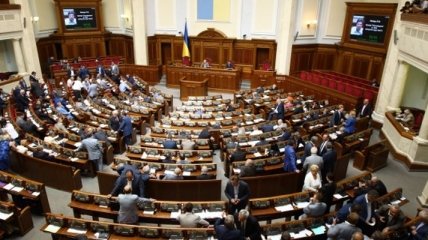 Сегодня ВР может принять закон о введении санкций против России  