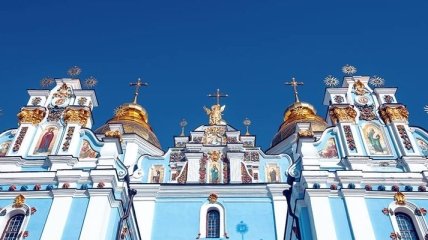 В Киеве на территории Софии Киевской проходит синод ПЦУ