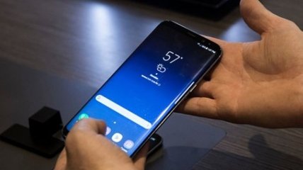 Компания Samsung представила новые смартфоны Galaxy S8 и S8+