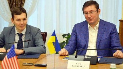 Луценко обсудил с конгрессменами США реформу прокуратуры в Украине
