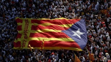 Испания не признает подписанную Пучдемоном "декларацию о независимости" Каталонии