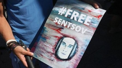 Адвокат: Реальное состояние Сенцова хуже, чем на последних фото 