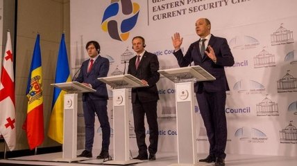 Украина, Молдова и Грузия договорились о создании межпарламентской ассамблеи