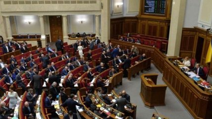 Повестка дня: Рада может дать разрешение на задержание Савченко