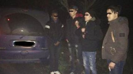 На Закарпатье пограничники задержали четырех марокканцев
