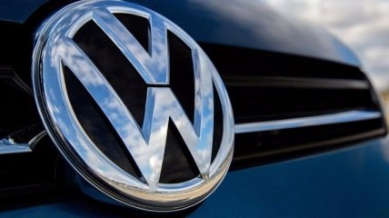 Volkswagen отложил премьеру нового Golf