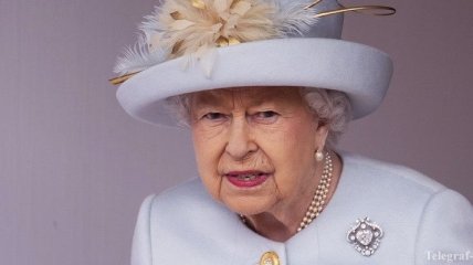 В Сети опубликовали архивный снимок королевы Елизаветы II
