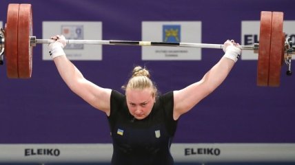 Украинка Лысенко - серебряная медалистка чемпионата Европы по тяжелой атлетике
