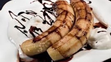 Рецепт. Банан-гриль с шоколадом в фольге